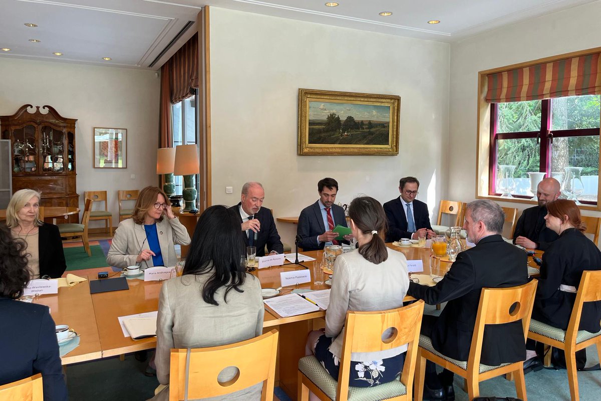 Etienne de Poncins (@edeponcins) on Twitter photo Inauguracja 12. Edycji #EcoMiasto 2025 z <a href="/GRIDWarszawa/">UNEP/GRID-Warszawa</a>. Co roku konkurs, konferencja i warsztaty w ramach tego flagowego programu 🇫🇷-🇵🇱#współpracazdecentralizowana.
Temat wybrany na 2025 r. to #adaptacja miast do zmian klimatu. Inauguracja 12. Edycji #EcoMiasto 2025 z <a href="/GRIDWarszawa/">UNEP/GRID-Warszawa</a>. Co roku konkurs, konferencja i warsztaty w ramach tego flagowego programu 🇫🇷-🇵🇱#współpracazdecentralizowana.
Temat wybrany na 2025 r. to #adaptacja miast do zmian klimatu.