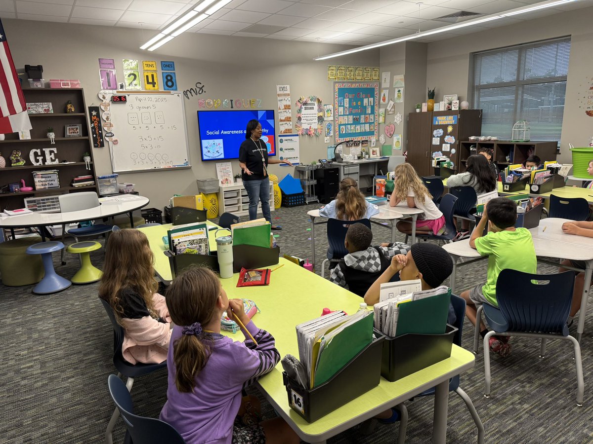 KRodriguez_GE's tweet photo. Thank you to @MrsJean_GE for stopping by our classroom today and giving us a great lesson on social awareness and empathy. She spoke to us about how our words can be powerful and that we should T.H.I.N.K. before we speak. @HumbleISD_GE https://t.co/UEtXdzFrLs