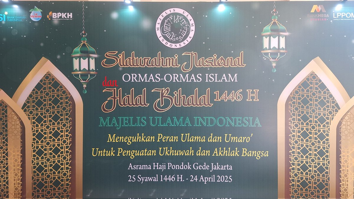 muipusat's tweet photo. Silaturahmi Nasional Ormas-ormas Islam dan Halal Bihalal 1446 H Majelis Ulama Indonesia 

#muipusat #muipusat #majelisulamaindonesia #islam #halalbihalalmui https://t.co/nSWvXJFSMe
