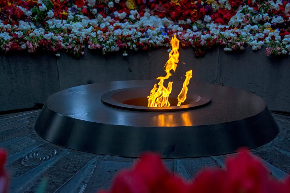 Genocideof1915's tweet photo. April 24 marks the 110th anniversary of the genocide of 1.5 million Armenians, 700,00 Greeks, and 300,000 Assyrians by modern-day Turkey during the #ArmenianGenocide.

We will never forget. https://t.co/1NQ4iLUdO7