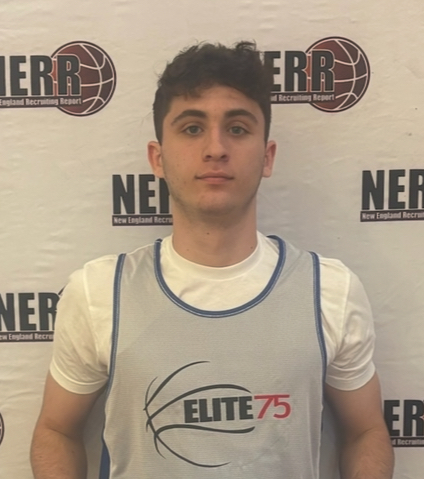New England Recruiting Report NERRHoops (@nerrhoops) on Twitter photo Aidan Losiewicz (<a href="/LosiewiczAidan/">Aidan Losiewicz</a>) was one of the top overall performers in the field on Monday night.
The <a href="/Newman_Hoops/">Newman School Basketball</a> guard has received two DII offers in recent weeks with his sharpshooting and overall complete game making waves.
newenglandrecruitingreport.com/in-the-news/un… Aidan Losiewicz (<a href="/LosiewiczAidan/">Aidan Losiewicz</a>) was one of the top overall performers in the field on Monday night.
The <a href="/Newman_Hoops/">Newman School Basketball</a> guard has received two DII offers in recent weeks with his sharpshooting and overall complete game making waves.
newenglandrecruitingreport.com/in-the-news/un…
