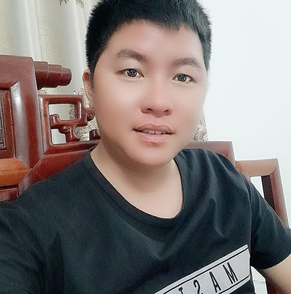 Gabriel10324755's tweet photo. Mưa rào buổi chiều là lúc những cặp đôi được ôm nhau thật chặt. https://t.co/fUzQNojysF