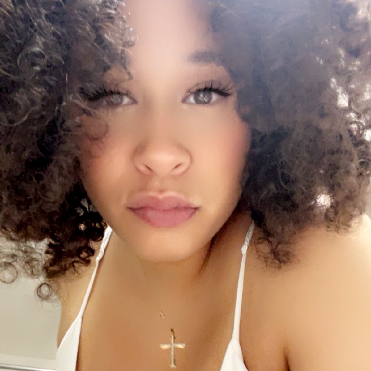 Beeeeeonkuh (@heybeeeee33) on Twitter photo 