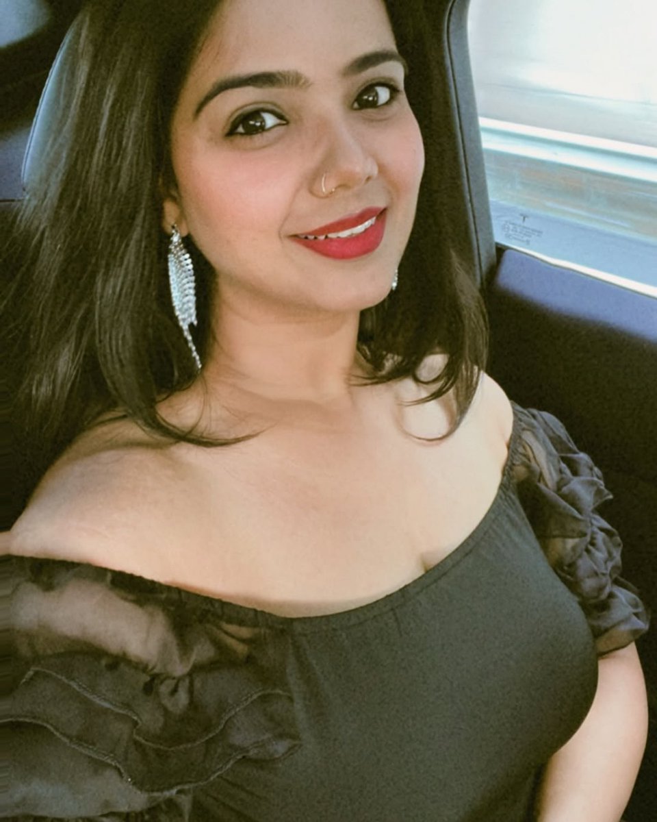 navya singh (@navyasingh86207) on Twitter photo 