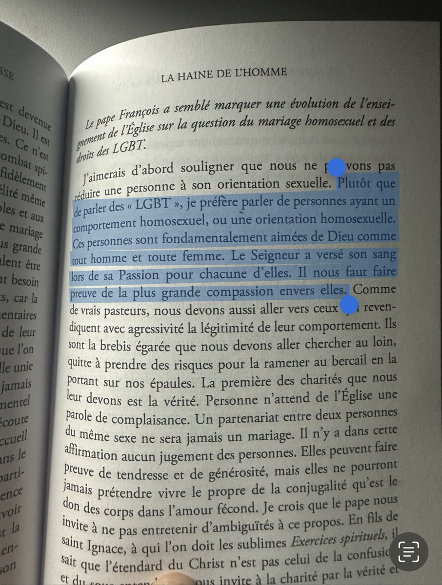 JGR974's tweet photo. Ça tombe bien le cardinal Sarah l’a dit aussi https://t.co/eJJDqpbxRd