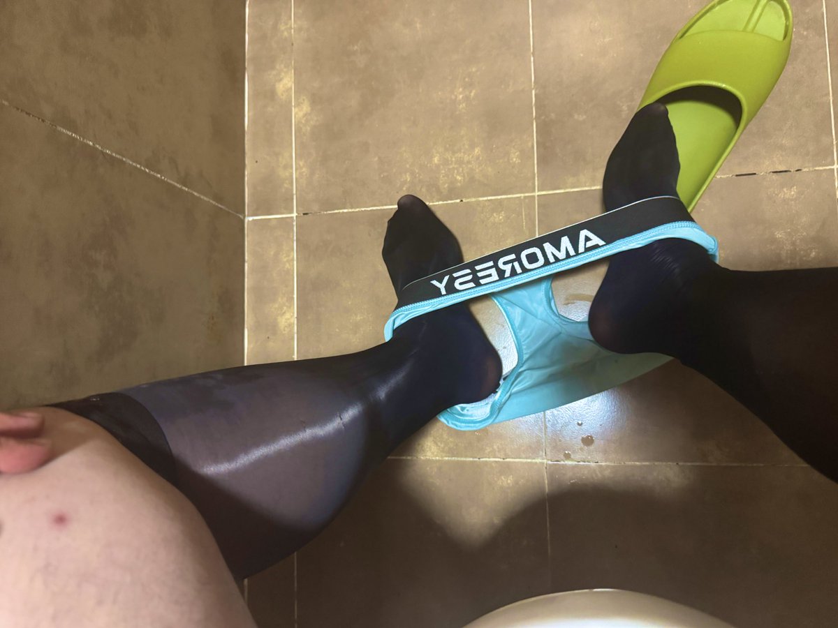 冲回家第一件事！