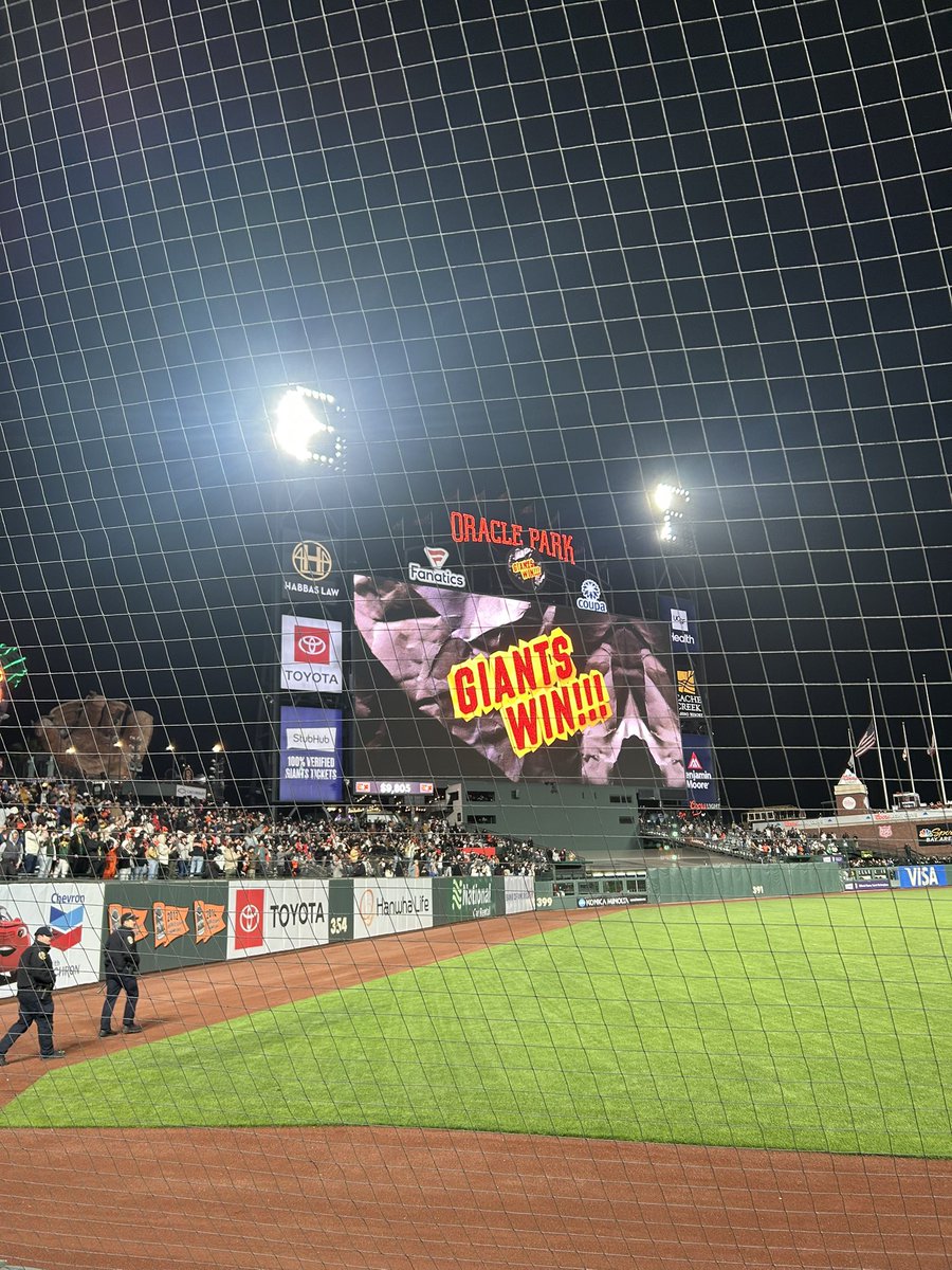 JacksonSkates_'s tweet image. #MOVETHATHAND @G3OFFY