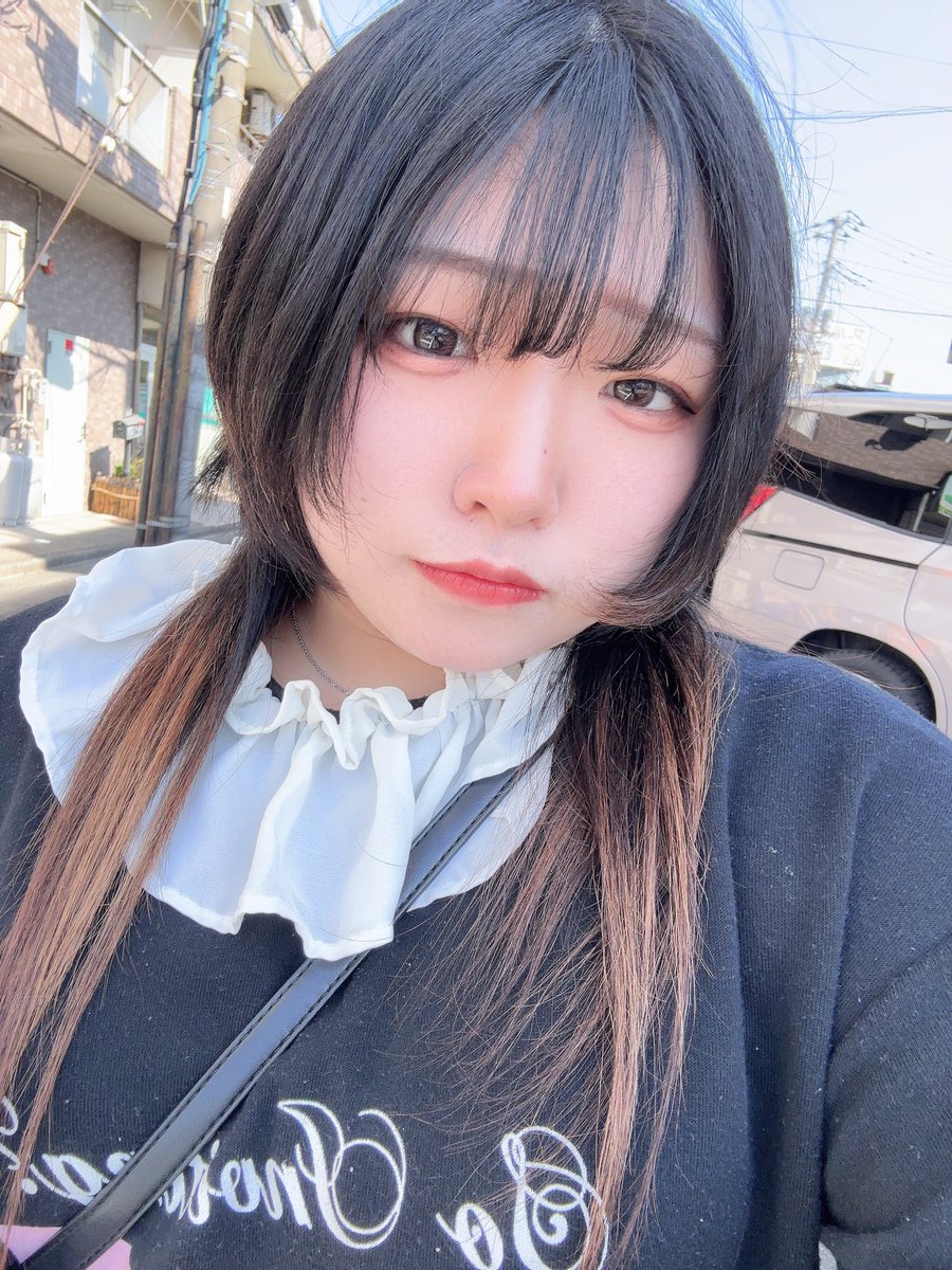 人が何を思ってるのか怖くて何回も挫けたけどそれがあるから今があるんだって最近思えるようになれたよ
私にしか出来ないことしていきたいね