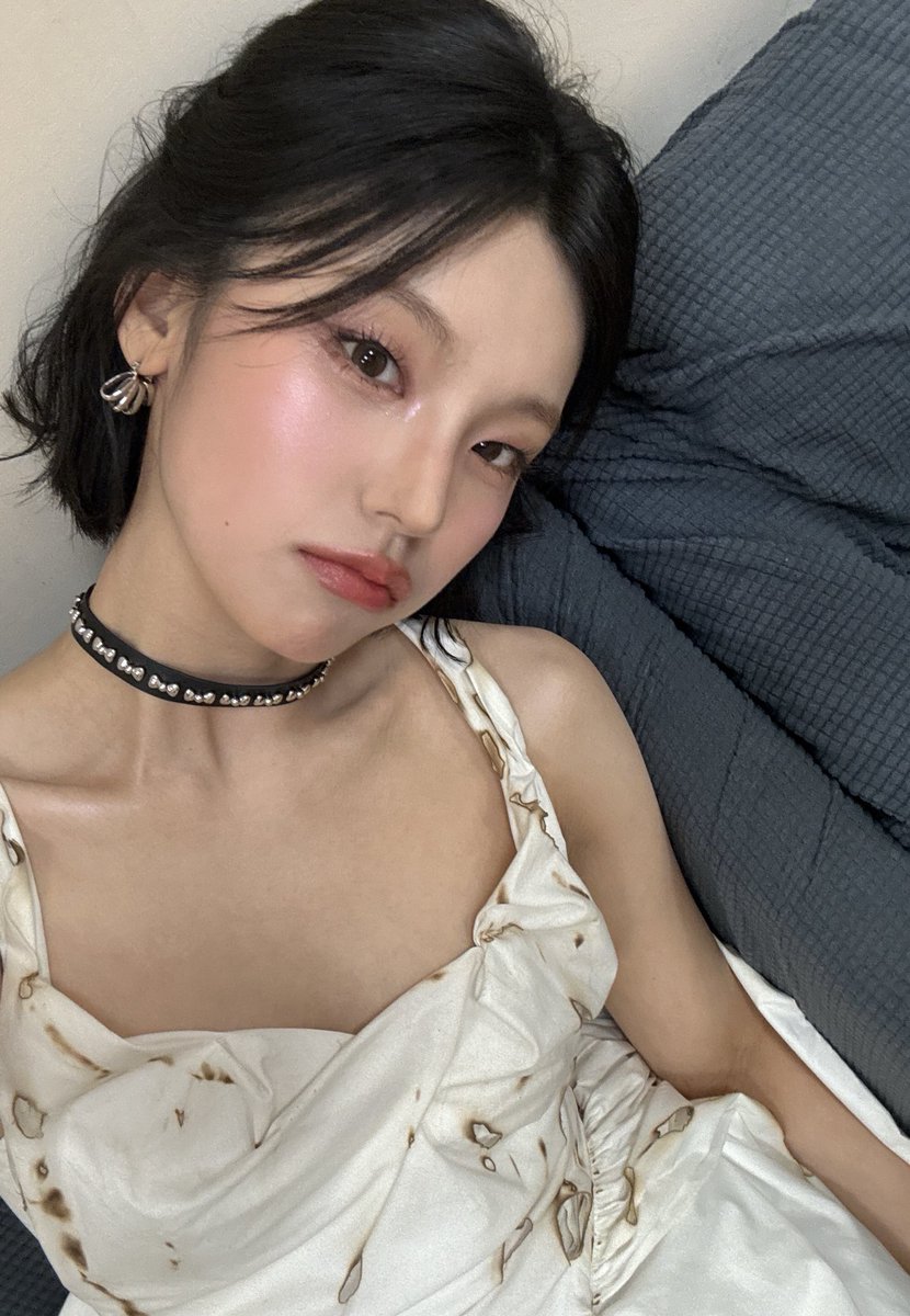 [250424] 1:34PM KST 📸