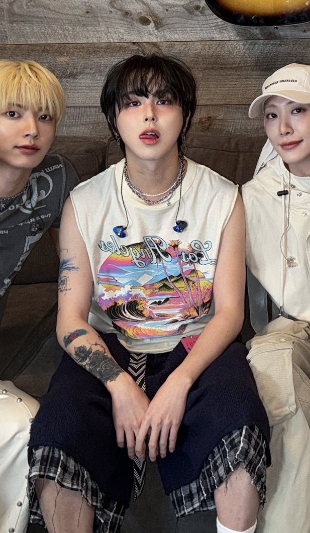 utopisung's tweet image. 