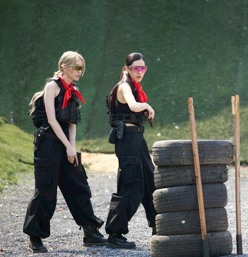 น้องไอร่ากับพี่ตะวัน เท่ห์มาก😍😍  #LingOrm #เพียงเธอ