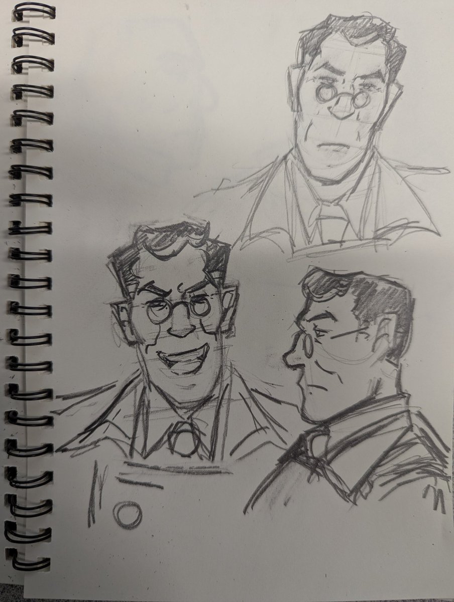 ST4ROFM0URNING's tweet image. Sketches from class bc. Sometimes I still draw