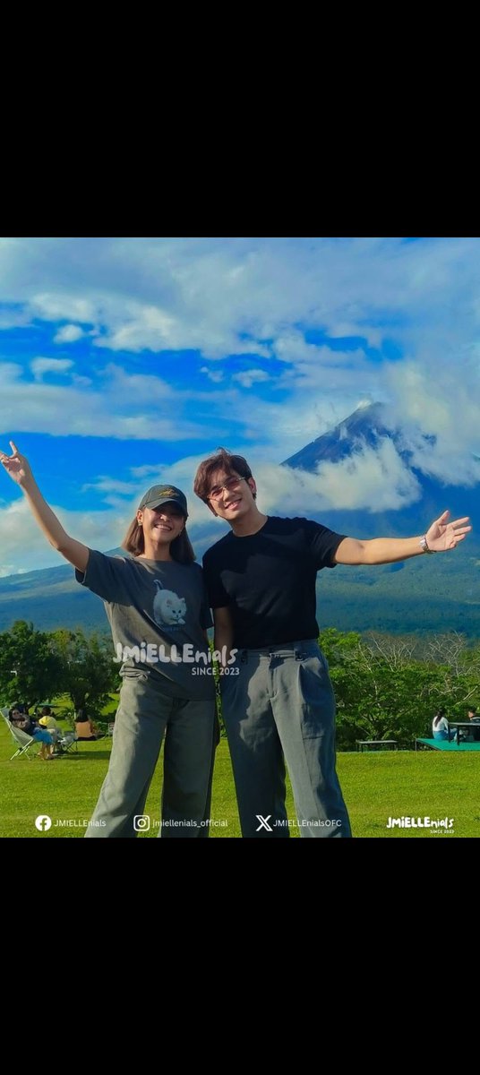 She_1129's tweet photo. Our dreams can come true

JMIELLE PERFECT CHEMISTRY 

AprilFeels WithJMielle

#JMielleSOUPerFun https://t.co/gmnAOozIsZ