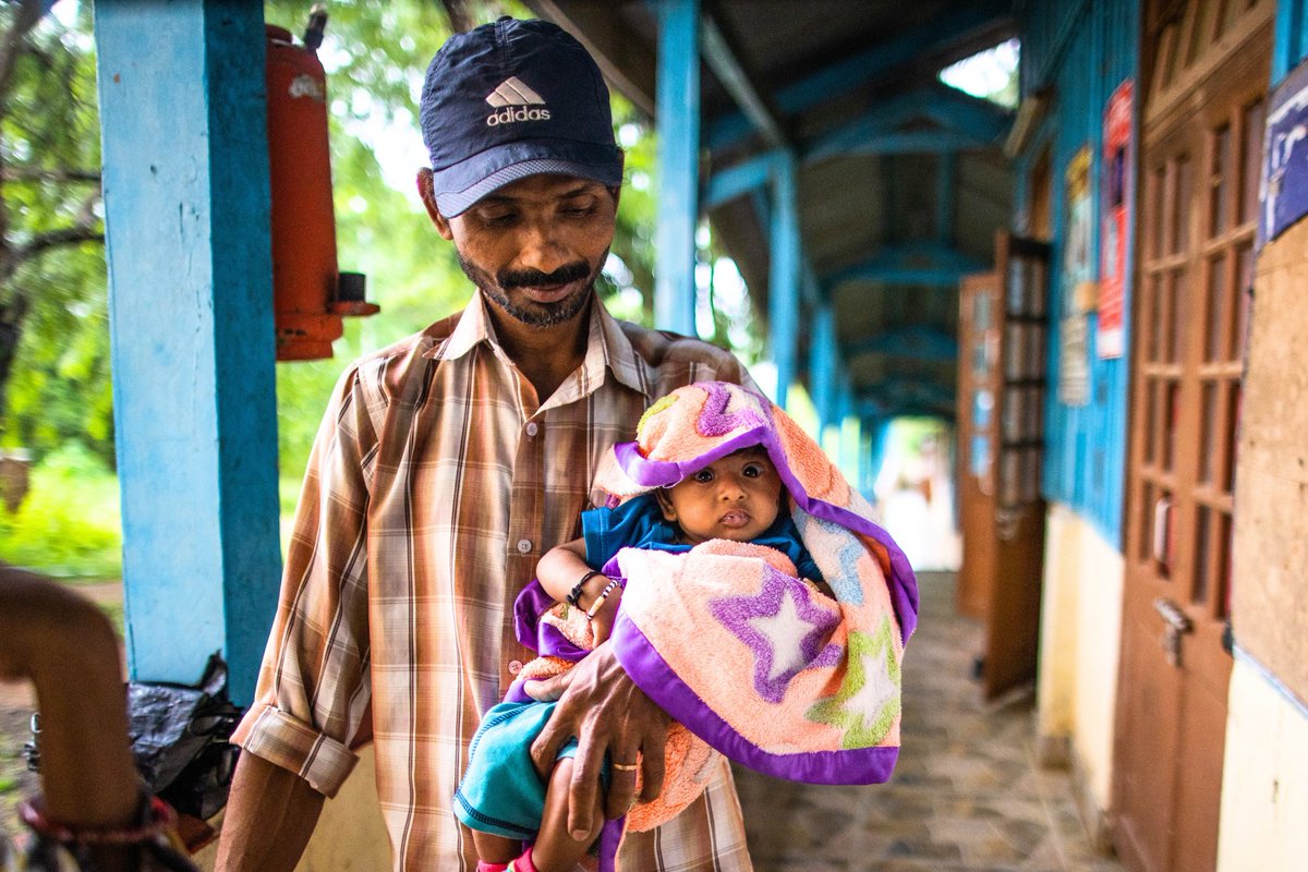 UNDP_India's tweet image. "Earlier, we relied on physical records to know whose vaccination was due &amp;amp; how many were vaccinated. With #UWIN, this entire process is automated. We can easily create schedules in advance &amp;amp; people are also notified about upcoming vaccinations.” - Louina Sattar, Auxiliary Nurse