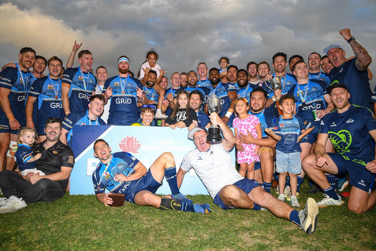 GAME FACES: ON ✅

Blue Mountains Rugby have their eyes firmly set on a famous three-peat in the Kentwell Cup this season, starting with a grand final rematch against Waverley this weekend. Let’s go, Blueys! 💪🏉

 #KentwellCup #RugbySeason #ClubRugby #GrassrootsRugby #RugbyUnion