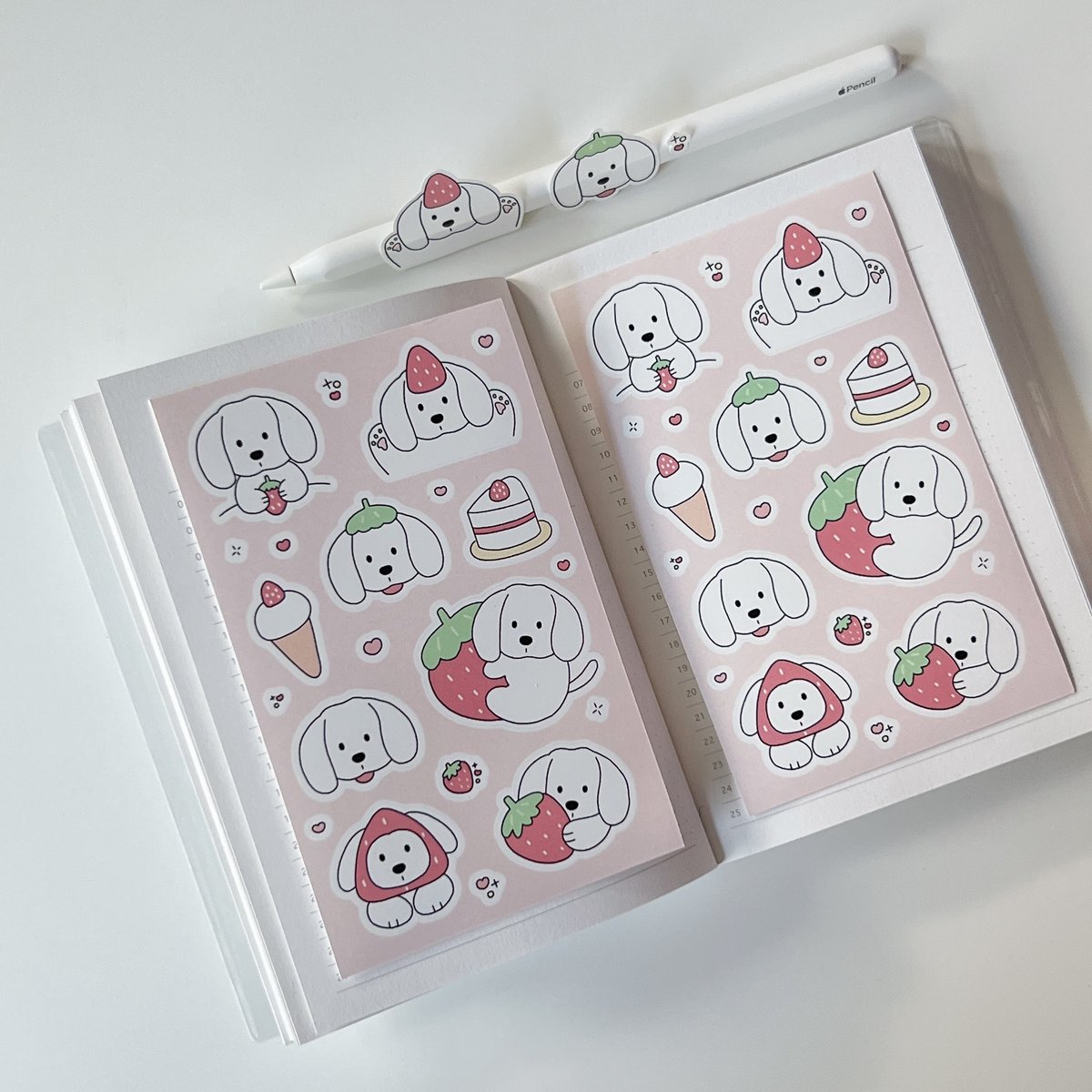 #RT + #팔로우 = 추첨 입장권 증정!

₊˚ʚ 🥨문구전 21 수원 이벤트🌱✧࿔･

문구&amp;일러스트 페어 문구전에
참가하시는 연메이드 작가님.࿚.҉..࿚ ପଓ✨

𝗜𝗻𝘀𝘁𝗮𝗴𝗿𝗮𝗺 ‣ @ apbttou

🎟행사 상세 정보 『 comicw.co.kr/s/a03D 』

#문구전 #코믹월드 #5코