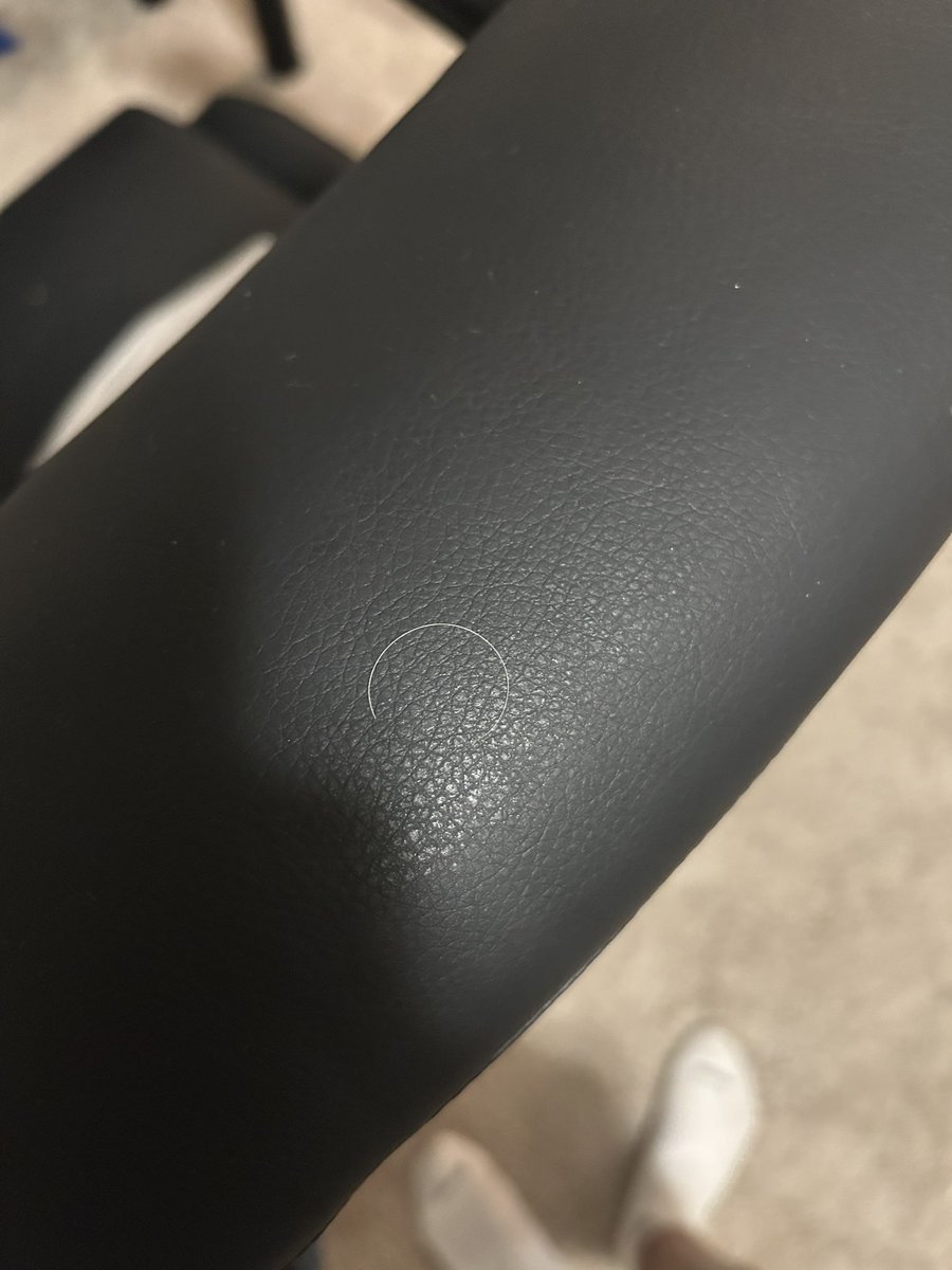 HoChiLin1's tweet photo. Just clipped first gray hair from head. Might be time to hang up the cleats #UncWatch https://t.co/fdQp5dzdGd