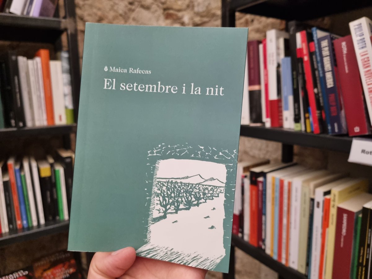 Maica Rafecas (@m_rafecas) on Twitter photo Quin Sant Jordi més potent amb 'Pupil.les d'estàtua' i <a href="/ed_tremendes/">Edicions Tremendes</a>, Barcelona i el setembre que mai s'acaba. Quin Sant Jordi més potent amb 'Pupil.les d'estàtua' i <a href="/ed_tremendes/">Edicions Tremendes</a>, Barcelona i el setembre que mai s'acaba.