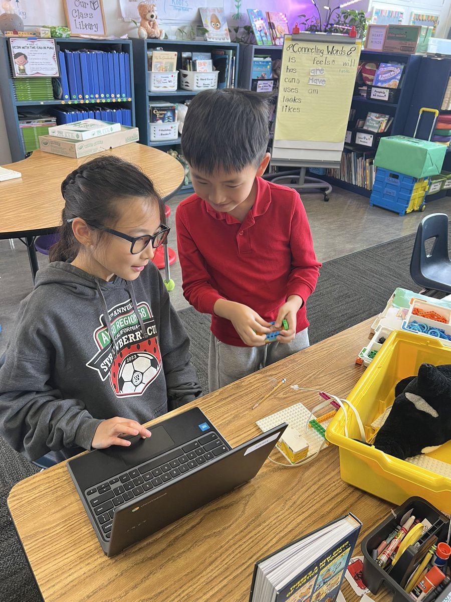 HalimStephaniee's tweet image. 🤖🦾🦿#coding #robotics #LEGO #futureready #learningisfun #learningtolead #learningresources @ArcadiaUnified with Ms.Min’s 5th grade buddies @TheLeaderinMe special thanks to our instructional coach @lantonha @LaurenReh @CaminoGrove @ReneeCostarella 🔧🪛⚙️🧰🧠🧩