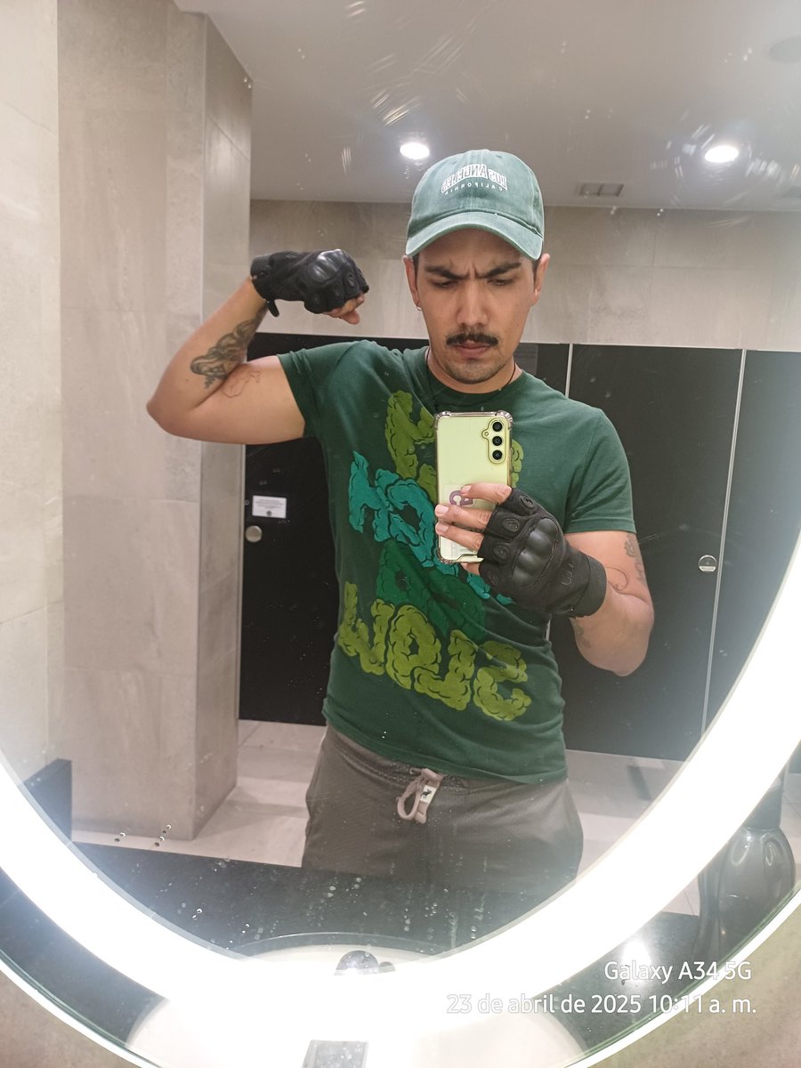 Paco_MocVel's tweet photo. Poco pero honesto 🤷🤗 https://t.co/6xPYkBAyOM