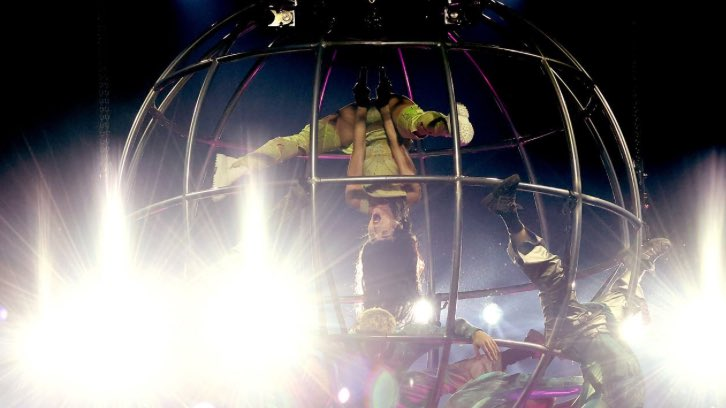 GpRy5ZIXgAAMOO2?format=png&name=900x900