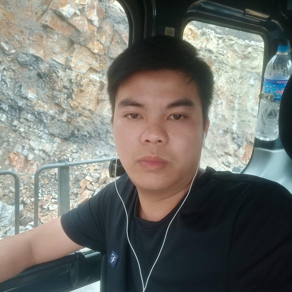 bangchi16's tweet photo. Ripple, một loại tiền điện tử có sự ổn định về giá trị, đang được sử dụng rộng rãi trong giao dịch trực tuyến https://t.co/Qz1oR23n0G