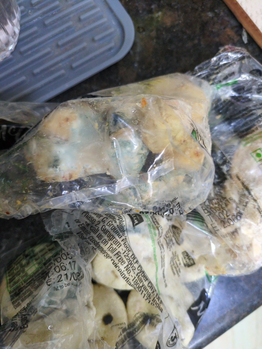 nipunsachdeva's tweet image. This is what @Swiggy @SwiggyCares @SwiggyInstamart is delivering to us in name of Branded Frozwn snacks in quick time. All items loaded with Fungus, your backend team says we are sorry but can&apos;t provide replacement or refund. So we should DIE right eating this
#swiggy #boycott