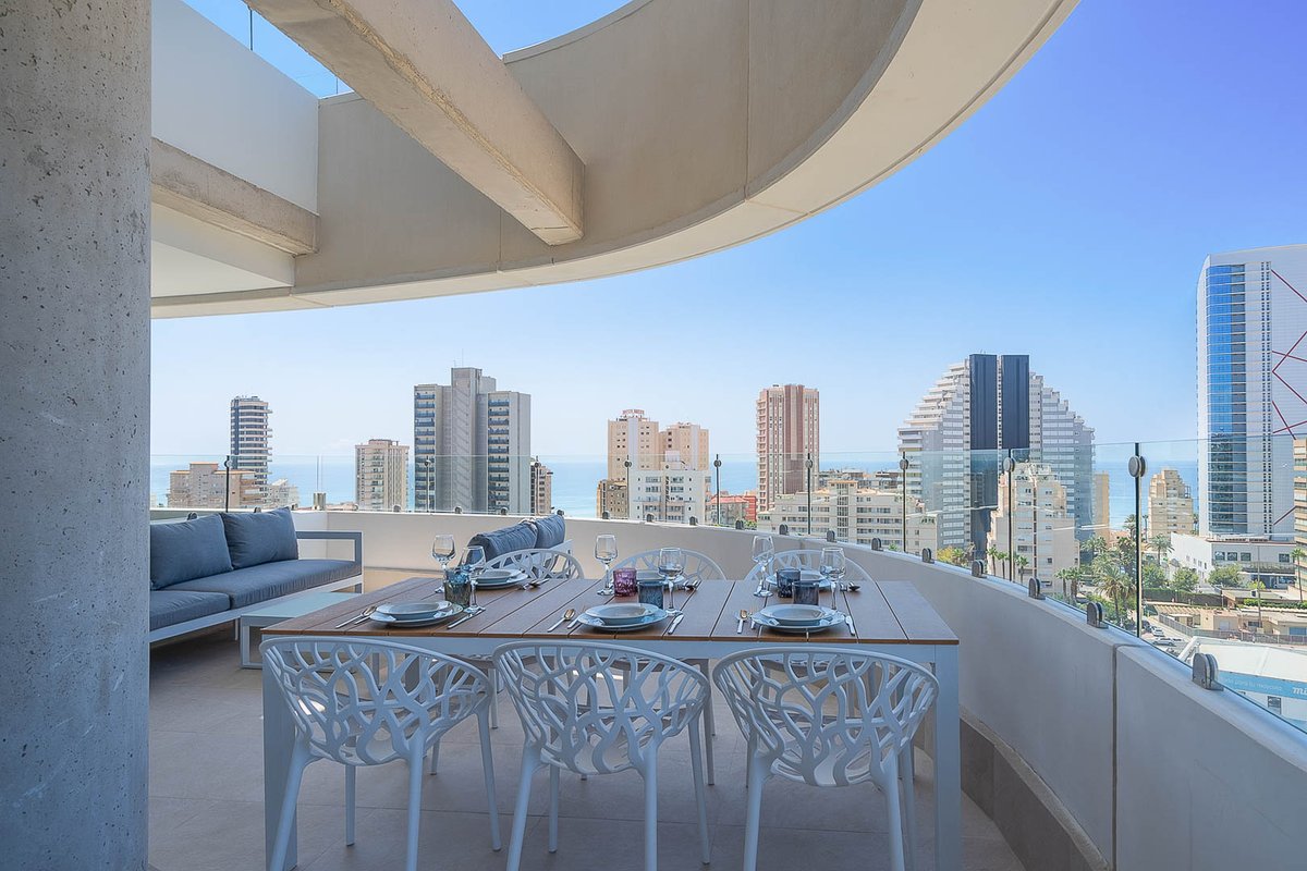 JaveaEstates's tweet photo. New construction apartment ready to move into with sea views in Calpe
€ 685.000,00 | 3 Bedrooms, 2 Bathrooms, 124.00 sqmt

Discover Saeta Calpe, a stylish new boutique development with only 25 exclusive flats, ideally ...

https://t.co/7qf4Ee0Tdo https://t.co/7YpsrkNASo