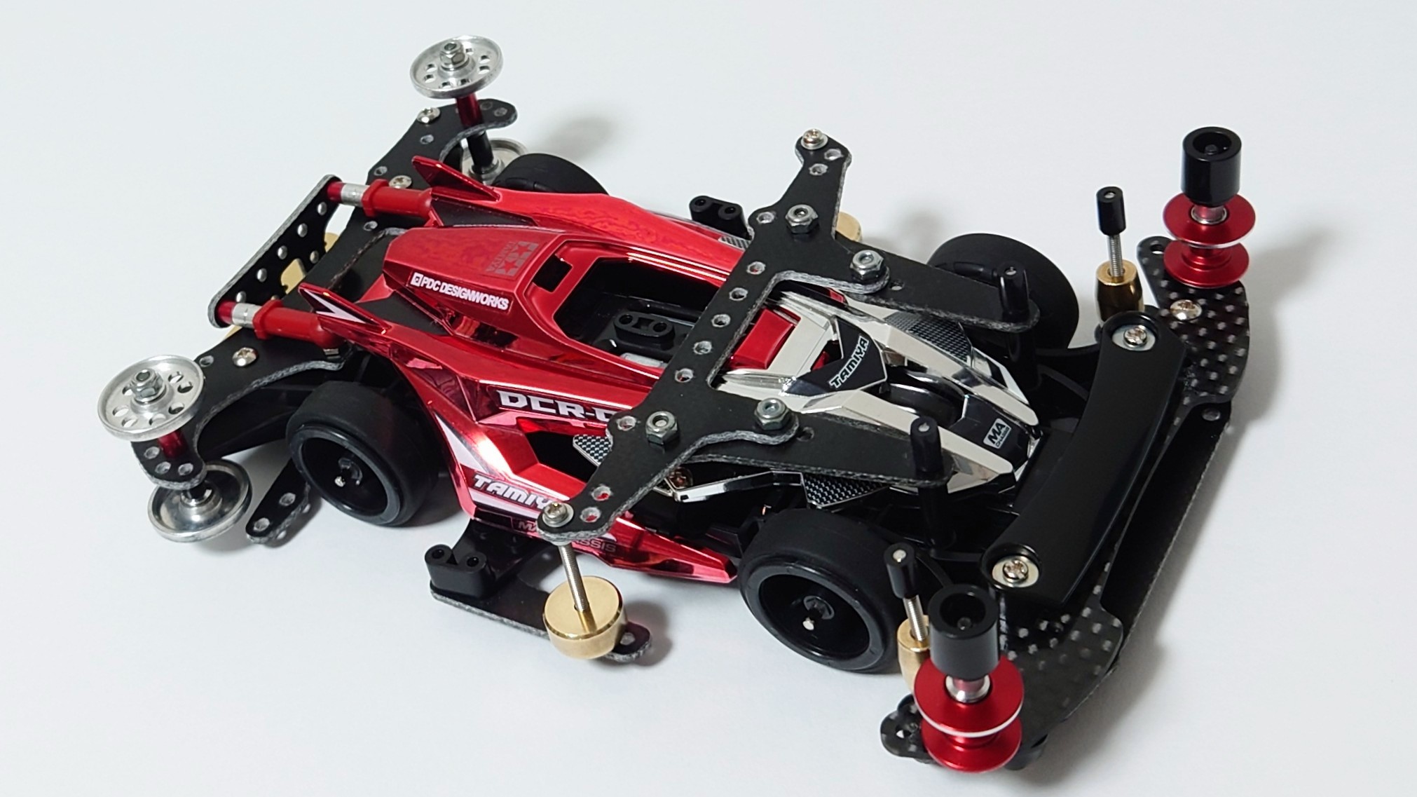 ミニ四駆　完成品　シャドウシャーク　 ストッククラス仕様　提灯　AT　カスタム mini4wd】ミニ四駆REVシリーズ シャドウシャークを組み立てて