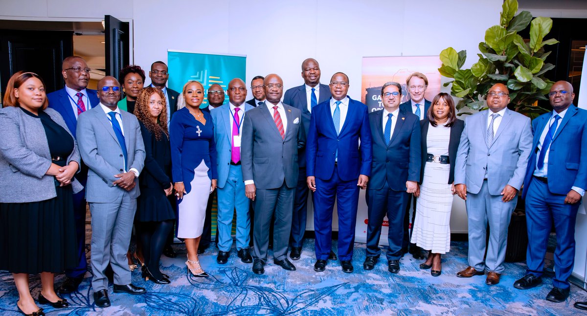 afreximbank's tweet photo. Strengthening Economic Ties with Zimbabwe | #IMF #SpringMeetings
At the World Bank/IMF Spring Meetings, Afreximbank EVP Dr. George Elombi and EVP Mr. Haytham El Maayergi met with Zimbabwe’s Finance Minister, Dr. Mthuli Ncube @MthuliNcube, and @ReserveBankZIM Governor, Dr. John Mushayavanhu, to deepen cooperation.

Discussions focused on Afreximbank’s support for Zimbabwe’s development priorities, spanning infrastructure, mining, energy, and healthcare, as well as ongoing collaboration on key initiatives like the African Trade Centre in Harare and preparations for #IATF2025anning infrastructure, mining, energy, and healthcare—and ongoing collaboration on key initiatives like the African Trade Centre in Harare and preparations for #IATF2025 @iatf2025.

#Afreximbank #Zimbabwe #AfricaTrade #IATF2025 #AATC