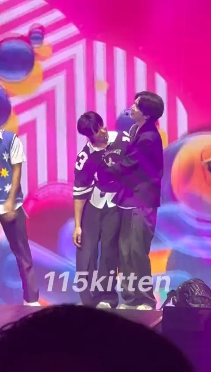 말숙씨 (@malsxxkssi) on Twitter photo 