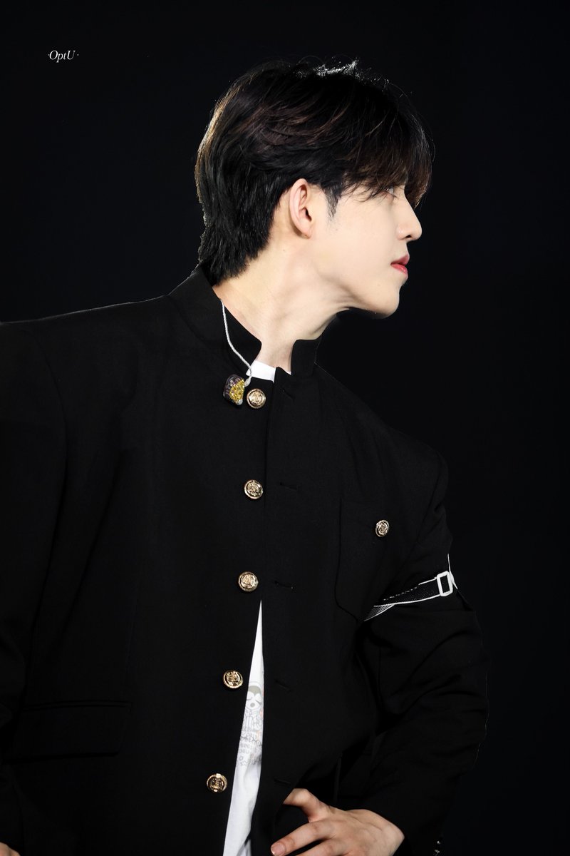 OptUScoups's tweet photo. 250424

#에스쿱스 #SCOUPS
#승철 #최승철 
#세븐틴  #SEVENTEEN  
@pledis_17 https://t.co/PCyMJWUlES