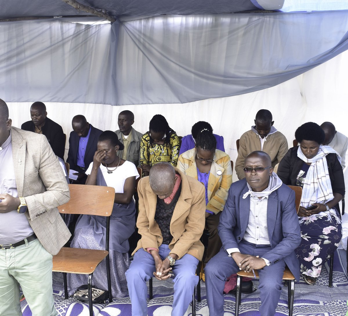 rulindodistrict's tweet image. Muri aka kanya umuyobozi w'Akarere wungirije ushinzwe imibereho myiza y'abaturage @MutagandaT yifatanyije n'abaturage bo mu murenge wa #kisaro mu gikorwa cyo #Kwibuka31 abagore n'abana bishwe muri jenoside yakorewe abatutsi mu Rwanda.@Unity_MemoryRw,@Ibuka_Rwanda,@RwandaNorth