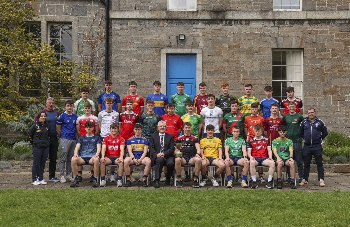 DCUDocEirGAA's tweet photo. Well done to the Fresher C Football team who were presented with their medals in @DCU following their success last month in @HigherEdGAA final in Limerick https://t.co/jt7QvJCTA4