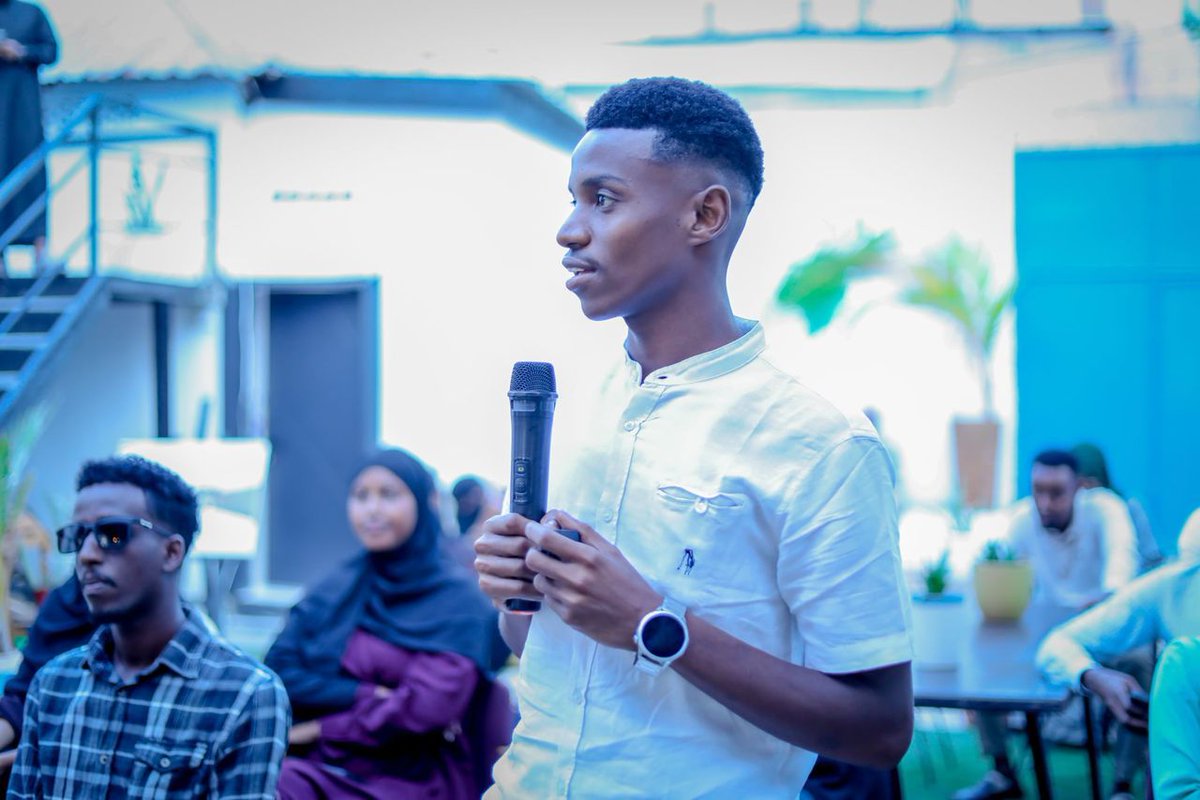 SomEnviroForum's tweet image. The Director General of @SomEnviroForum
Mr. @updynajiib, and members of the forum actively participated in the Earth Day 2024 commemoration held on April 22, organized by @GreenwatchTrust
#EarthDay2024 #Somalia #ClimateAction #Environment