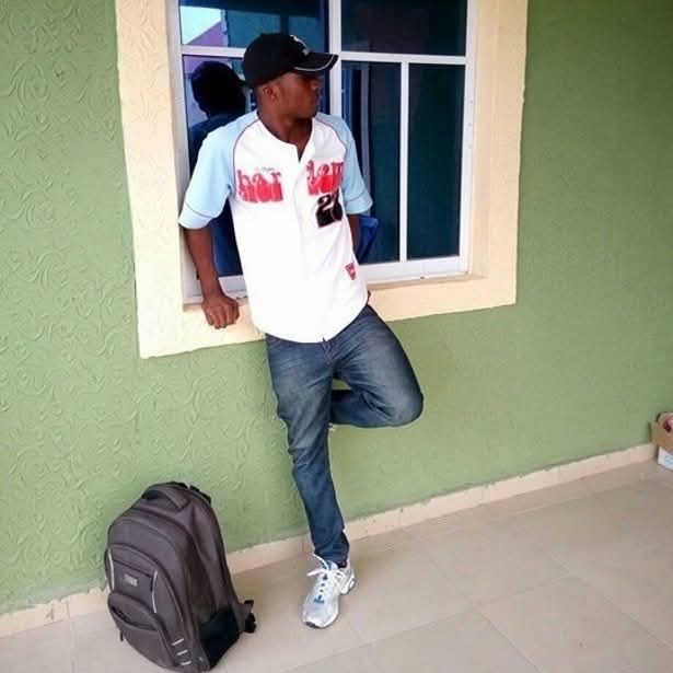 Iam_Fhaite's tweet photo. @ABDUL_3004 Omo my tb sharp pass my recent oh, omo😔 https://t.co/m5Wud6P5kG