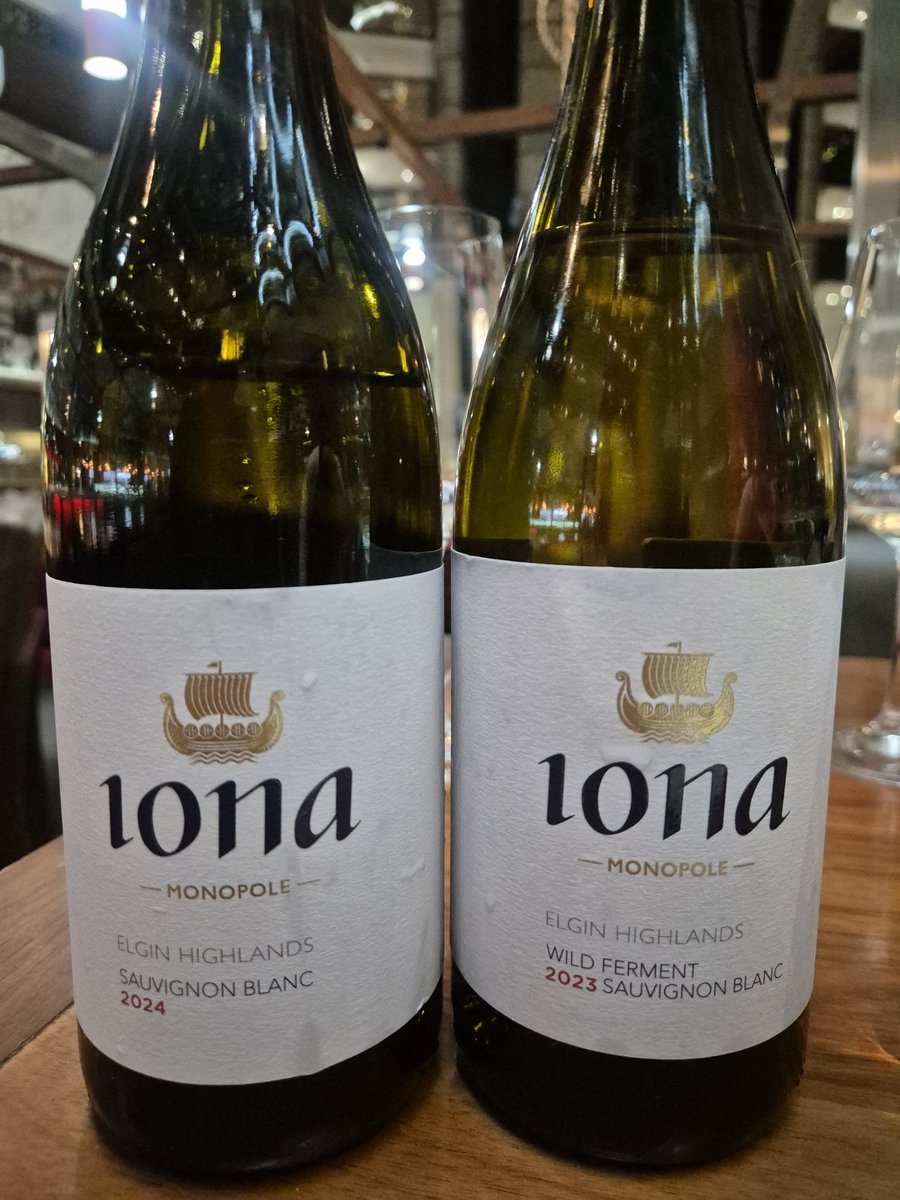 capewinereview's tweet photo. IONA Wines Elgin Highlands' latest vintages tasted by MC 

Solace Syrah 2021 #MC96

Wild Ferment Sauvignon Blanc 2023 #MC96

Sauvignon Blanc 2024 #MC94

One Man Band 2020 #MC93 

#MiguelChan #Sommelier #Africa #WineisLife #Elgin #Ionawines #winesofelgin #winesofbrocha  #SouthAfrica #Johannesburg #Farmall 
#WineBar #MC #Sandton #African 
#southafricanwine #Sommlife #mauritius #SouthAfrican #meetsouthafrica 
#sandtoncentral #SouthernSun #Wine #KyaSand #SandtonSun #SauvignonBlanc #SanDeck #Syrah #Winelovers #Winetasting #WineExperience #CapeWine2025