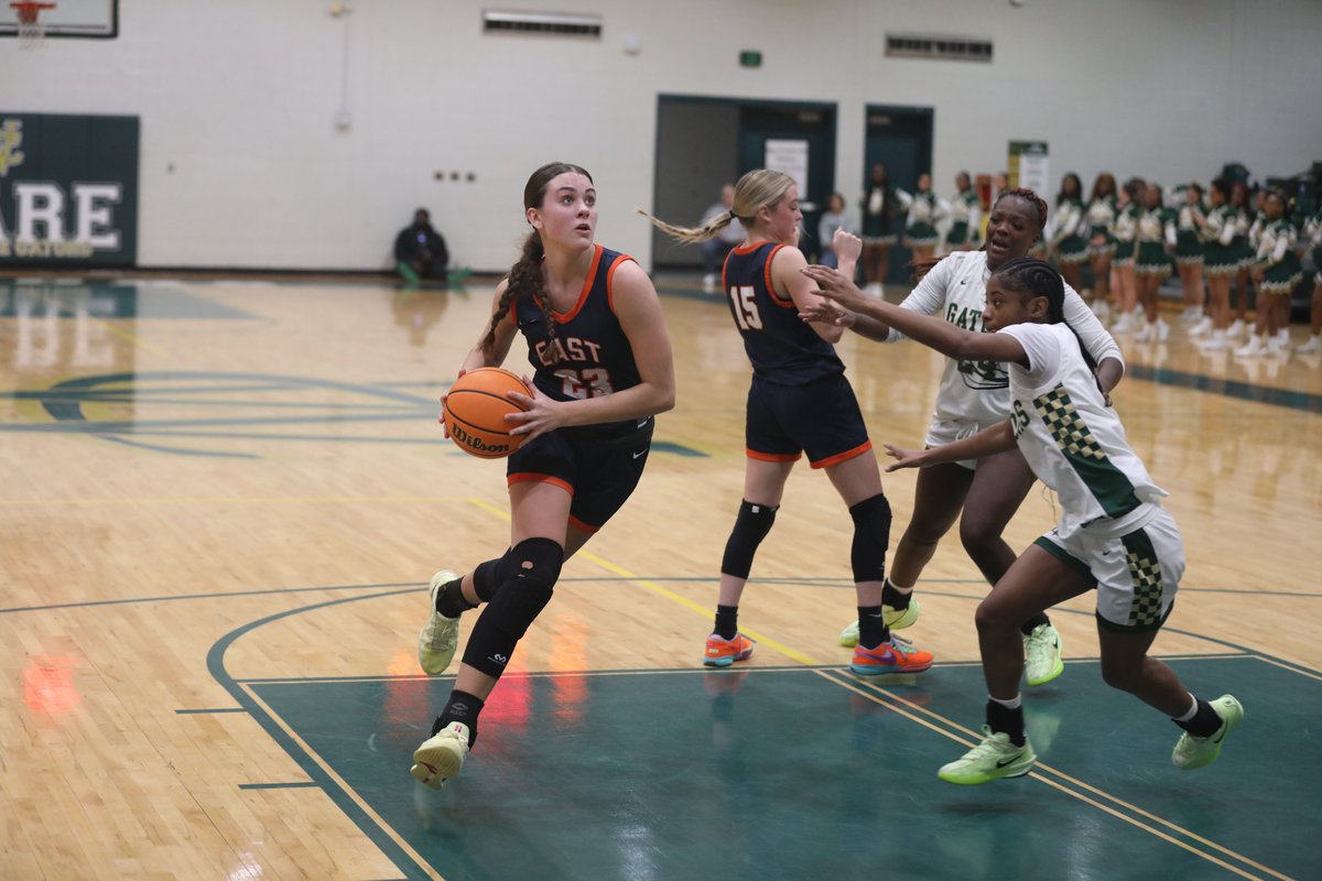 Hollyn Hicks 2027 (@hollynhicks2027) on Twitter photo Playing in the Select40 Live! at the Nook event this weekend in Pennsylvania.
<a href="/FBCNextUp/">FBC NextUp</a>
Friday: 8:05am Court 5 & 2:50pm Court 4
Sat. 10:20am Court 10 & 1:40pm Court 6
Sun. 10:20am Court 2
6-1 wing, Class of 2027 Playing in the Select40 Live! at the Nook event this weekend in Pennsylvania.
<a href="/FBCNextUp/">FBC NextUp</a>
Friday: 8:05am Court 5 & 2:50pm Court 4
Sat. 10:20am Court 10 & 1:40pm Court 6
Sun. 10:20am Court 2
6-1 wing, Class of 2027
