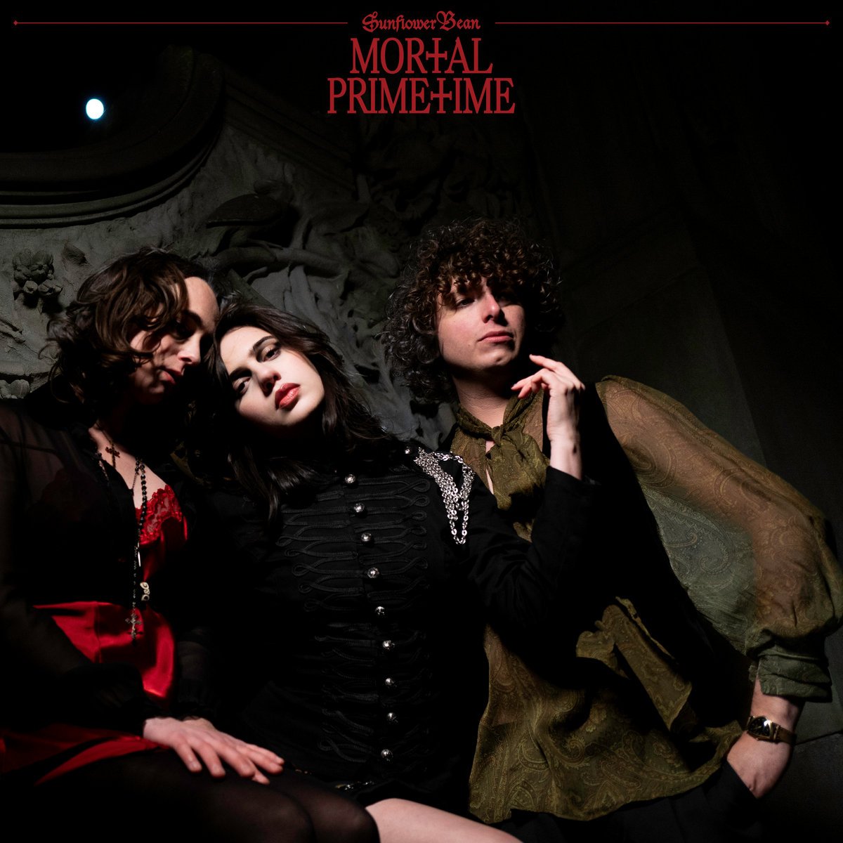 Andy Von Pip (@vonpip) on Twitter photo Reviewed <a href="/sunflower_bean/">๐๐๐๐๐๐๐๐๐ ๐๐๐๐</a>' s new album "Mortal Prime Time" for Under the Radar. It comes out tomorrow
"For a band who once questioned their future, this feels like a return made entirely on their own terms. "
undertheradarmag.com/reviews/mortalโฆ Reviewed <a href="/sunflower_bean/">๐๐๐๐๐๐๐๐๐ ๐๐๐๐</a>' s new album "Mortal Prime Time" for Under the Radar. It comes out tomorrow
"For a band who once questioned their future, this feels like a return made entirely on their own terms. "
undertheradarmag.com/reviews/mortalโฆ