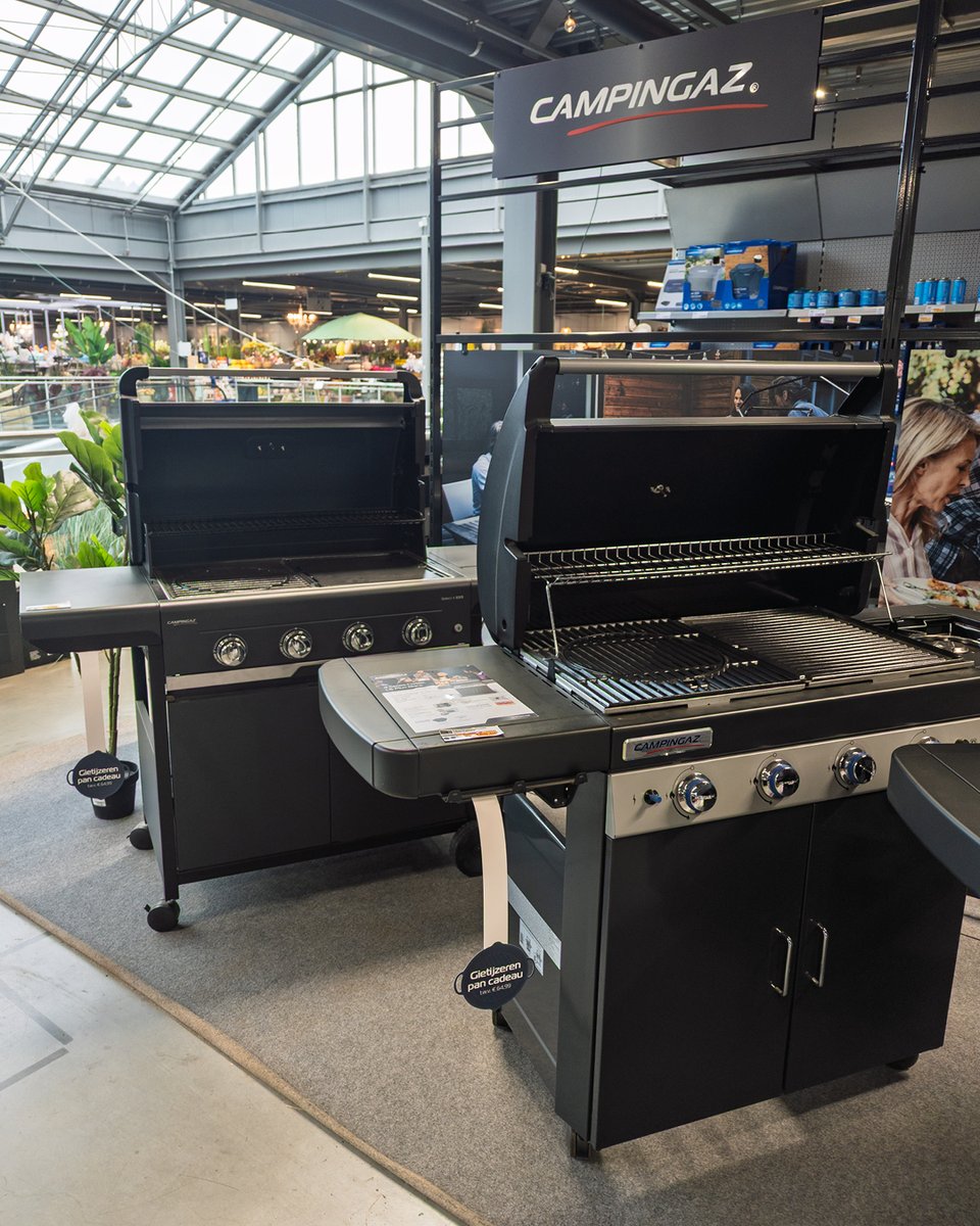 pelckmans's tweet photo. Het barbecueseizoen wordt nu nog lekkerder! Bij aankoop van één van deelnemende Campingaz barbecues nu een gratis gietijzeren pan t.w.v. € 64,99*
*Actie onder voorwaarden, zie https://t.co/LXGsojuBIg https://t.co/LwErcijiBQ