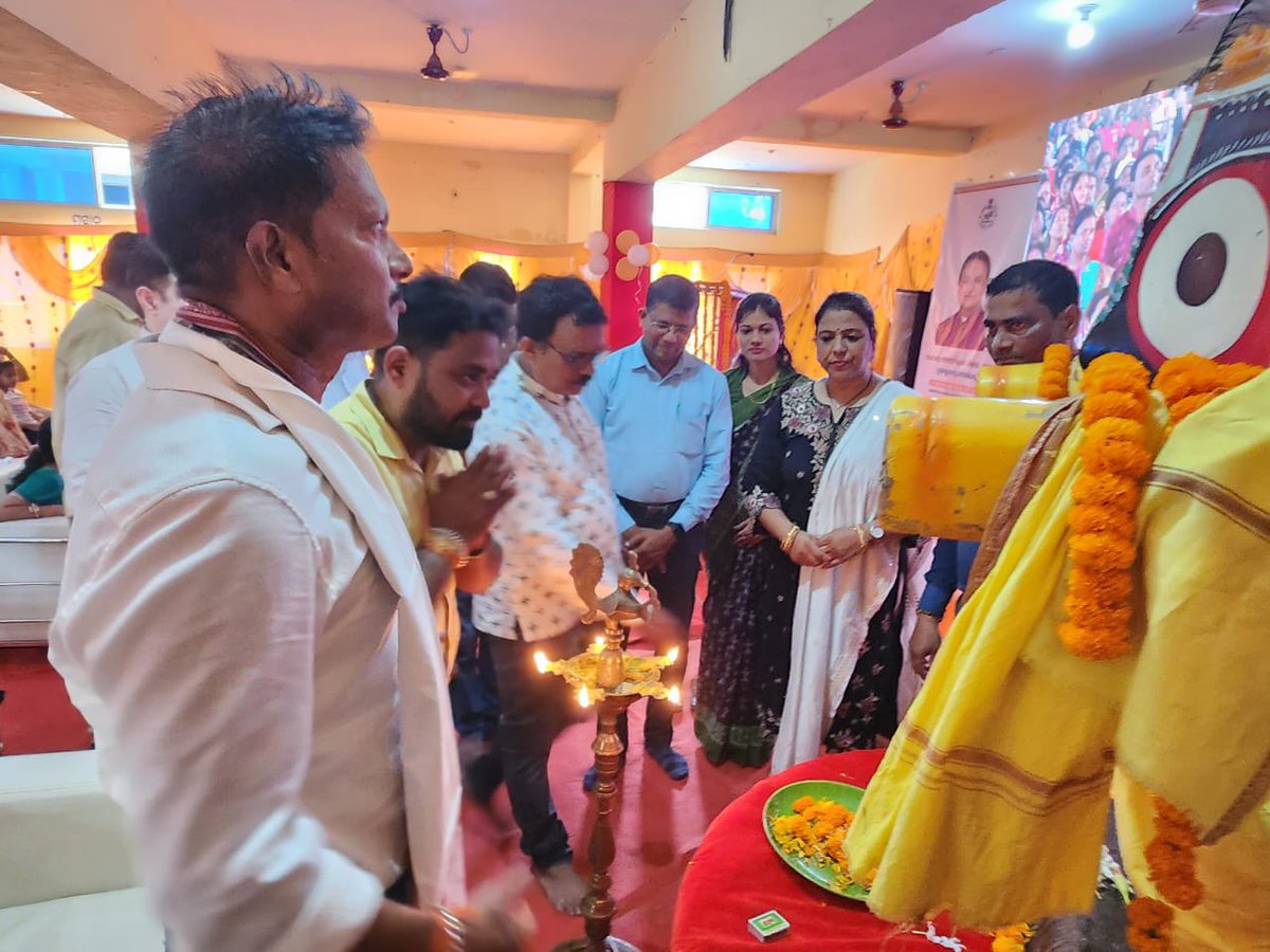 BdoBanpur's tweet photo. Celebration of National panchayatiraj Divas 2025 on 24.04.2025 at Krutibas Bhavan Banpur https://t.co/ko2ofOzKSh