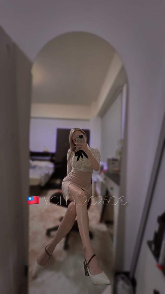 𝓜𝓸𝓵𝓵𝔂口🍌始祖💦 tweet media