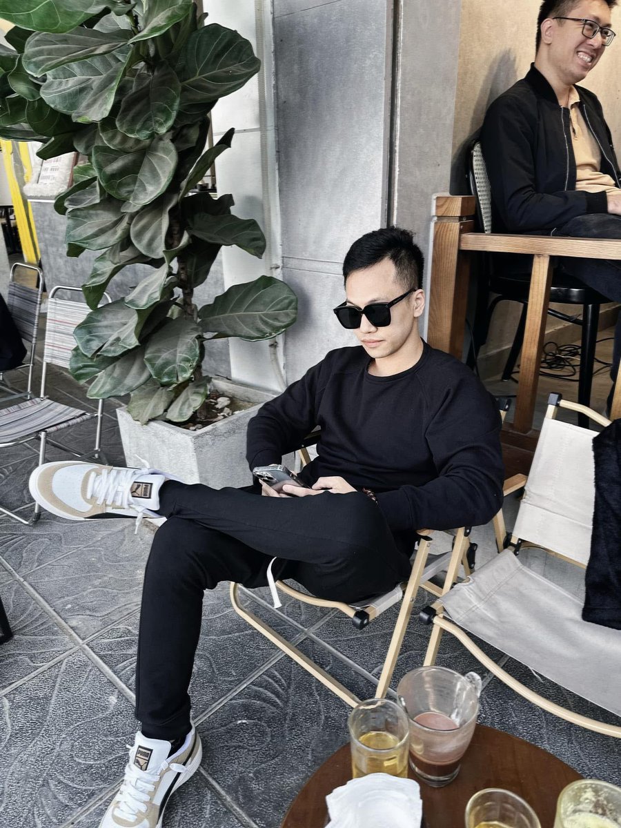 Haibinnnn's tweet photo. Nói chuyện trc rồi tính tiếp nha https://t.co/9MNShYmHd6