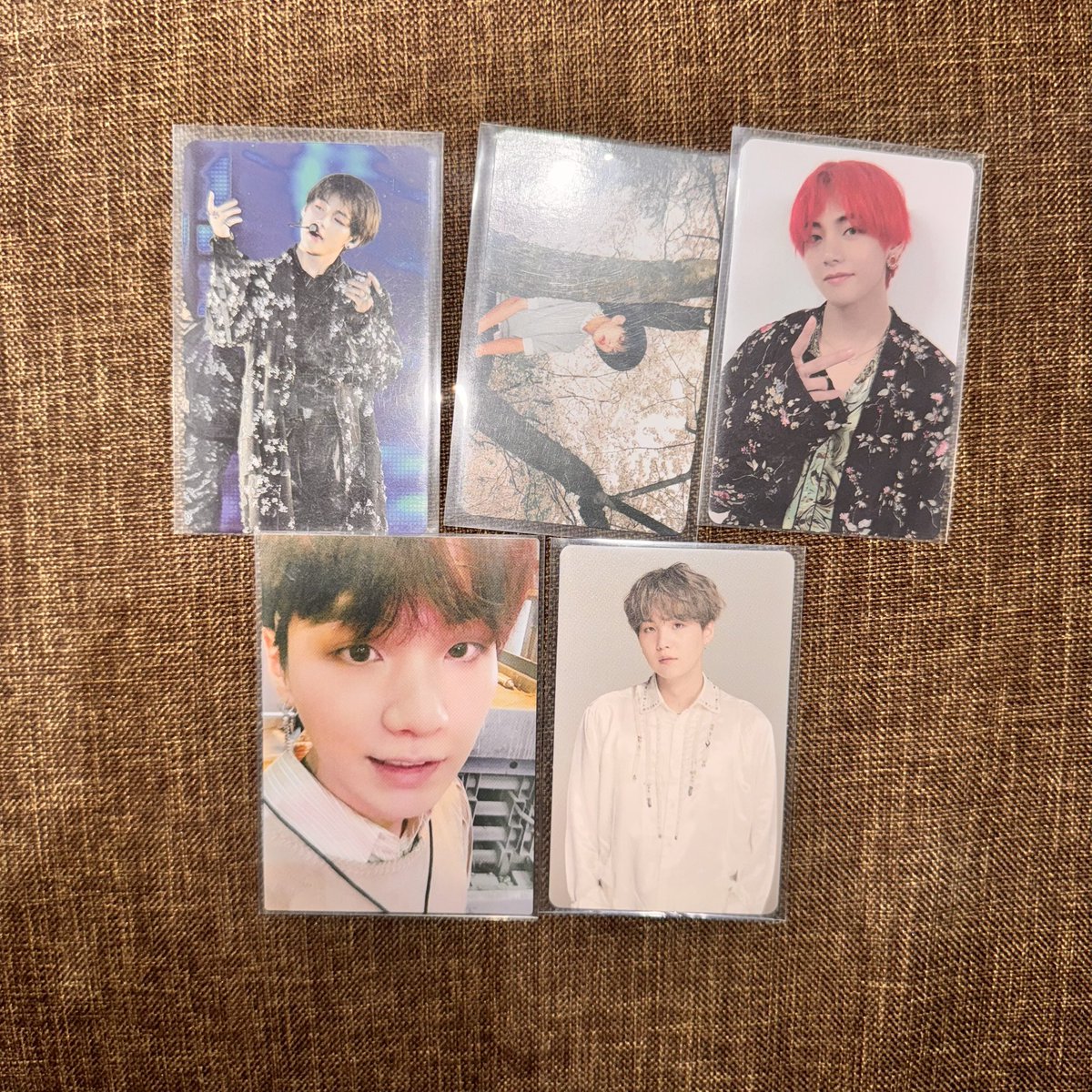 jabamiw's tweet photo. update 4/24

sisa 5pcs hehe

yg mau take all sisanya ini pl nya ya
take all lgsg no cicil 10jt

t. bts wts want to sell dvd bluray japan pc photocard memories kayo nenka yf taiwan jpfc renewal muster fanmeeting venue europe new york rare airplane ny eu https://t.co/ckBYQxjWUN