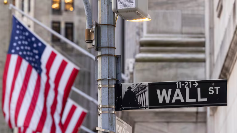 🏄 Dive into the world of the American Chamber of Commerce in Lithuania: ➡️ bit.ly/3S1OF2K! 🖥 Season 32 - Episode 8 is here! Explore our diverse activities and discover how we can support your business. #AmChamLT #AmChamLithuania #Newsletter