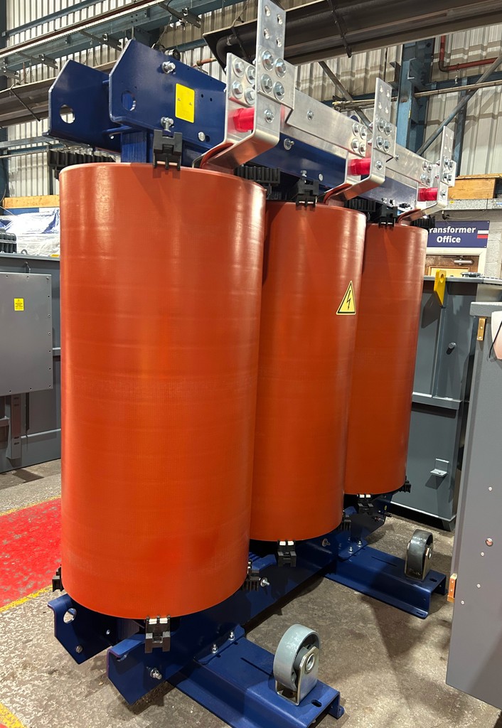 BowersElec's tweet image. Transforming energy solutions with this beautiful cast resin transformer. ⚡️

You can find out more about cast resin transformers and enquire.

🔗 bowerselec.co.uk/transformers/c…

#castresin #castresintransformers #electricalsolutions