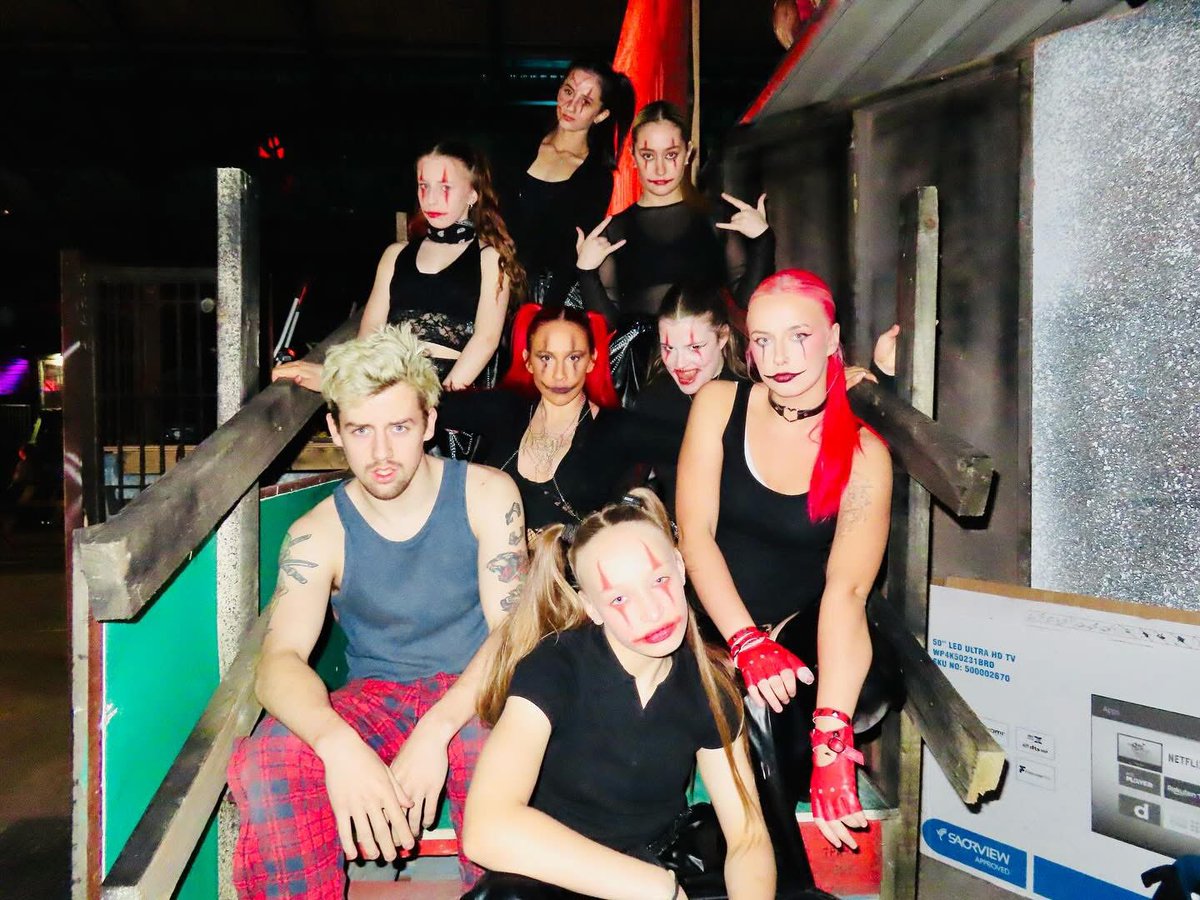 We spent a full month performing nightly at The Nightmare Realm — Ireland’s biggest Halloween event.

Multiple shows a night. Huge crowds. Pure creativity.
We brought the energy every single time — and loved every second.
Bookings: houseofswaghos.com