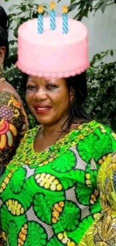 baelenge_irenge's tweet image. En ce 24 avril , À toi, sr Ruth, Muhungu Chinzigire, ma mère
Aujourd’hui, c’est ton anniversaire, Maman. Et même si tu n’es plus là physiquement, ton nom résonne plus fort que jamais dans mon cœur : sr Ruth. Ce nom qui portait ta foi, ton engagement, ton amour pour Christ. Ce…
