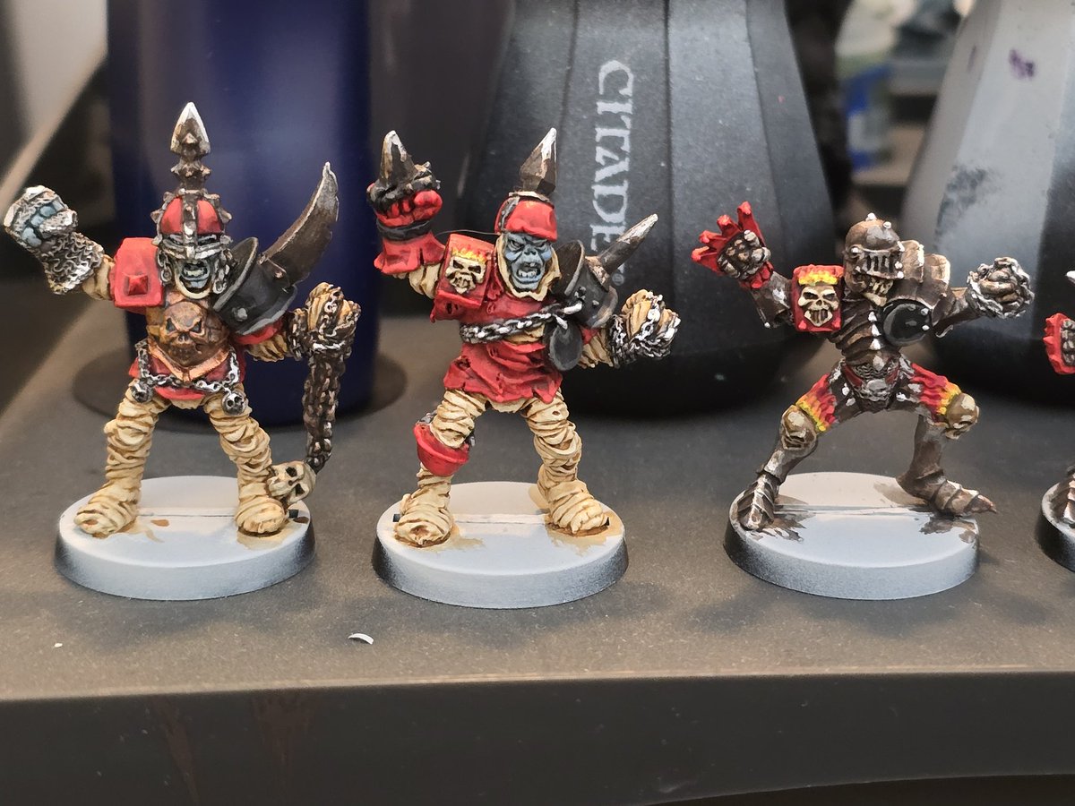 Be4ch's tweet image. 9 down, 3 more to go. Almost there and hopefully I'll get it all finished over the weekend. #bloodbowl