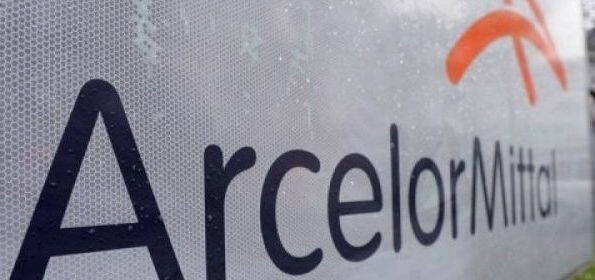 ArcelorMittal : un groupe massivement aidé, des actionnaires arrosés et plus de 600 postes supprimés 

➡️ l.humanite.fr/zY1